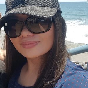 Meet your Posher, Catherine